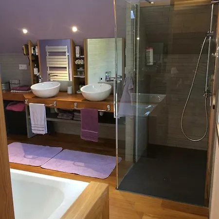 La Maison Des Coeurs Privatunterkunft *