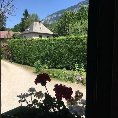 La Maison Des Coeurs בית אירוח *
