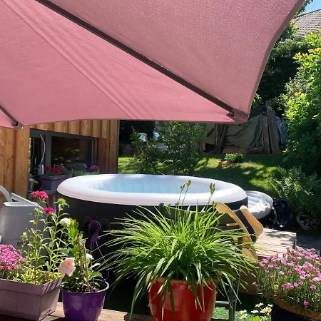 La Maison Des Coeurs منزل للإقامة